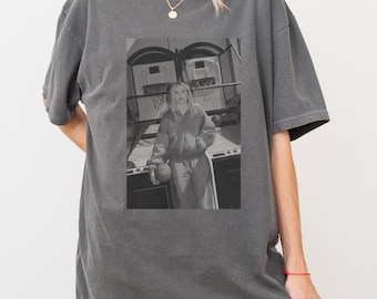 Paige Bueckers | WNBA | Dallas Wings | Everyone watches womens sports | comfort colors | oversized vintage shirt