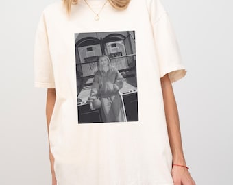 Paige Bueckers Poster Tee| WNBA | Dallas Wings | Everyone watches womens sports | comfort colors | oversized vintage shirt | unrivaled