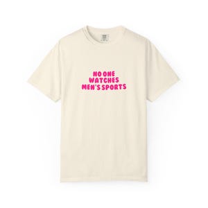 No One Uhren Herren Sport T-Shirt | Womens Sport WNBA NWSL Fan Shirt | Komfort Farben Spieltag Ästhetik Bild 2