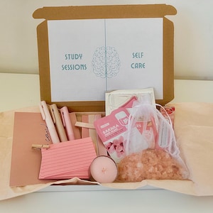 Esame, studio, revisione, regalo, coccole, buona fortuna, StudyNook
