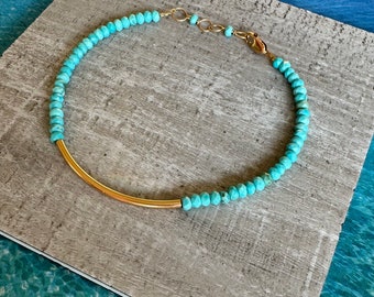 Türkis Armband, Perlen Türkis und 14k gold fill Armband, Sommer Armbänder, Türkis Edelsteine Armband, Schmuck Geschenk für sie