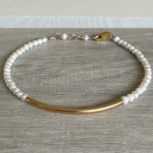 Real pearl bracelet | Freshwater pearl bracelet | Gifts for Women | 14k gold filled button pearl bracelet | Handmade layering bracelet