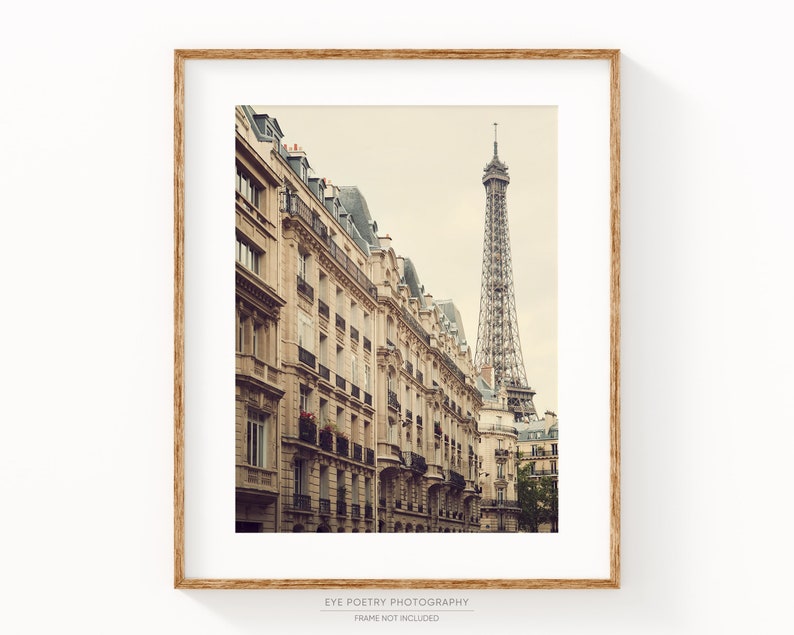 Eiffel Tower Photograph, Paris Photography Print, Vertical Paris Print, Large Art, Eiffel Tower Picture, Girlfriend Gift for Her afbeelding 2