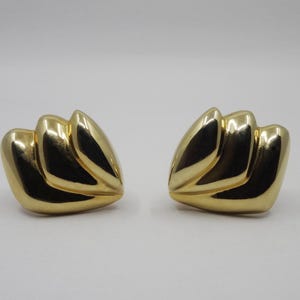 Les Bernard Gold Chunky Vintage Clip Earrings - Signed 1980s