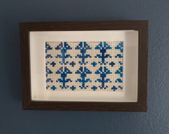 Long armed cross stitch blue Thistle
