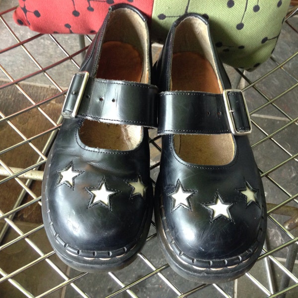 Tredair Mary Jane Star Shoe in UK womens 6/ US womens 8-8.5
