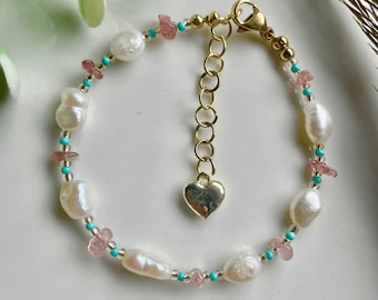 Buntes Perlenarmband, Süßwasserperlen Armband, Perlenarmband Damen, Armband Perlen mit Naturstein, 18K vergoldeter Herz-Anhänger