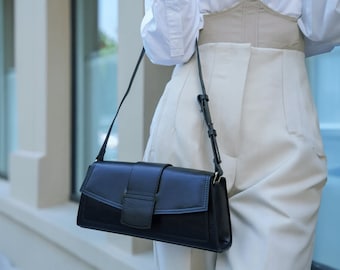 Baguette-Tasche aus weichem veganem Leder für Damen – minimalistische Schulterhandtasche – schicke schwarze Geldbörse – stilvolles Geschenk für Sie