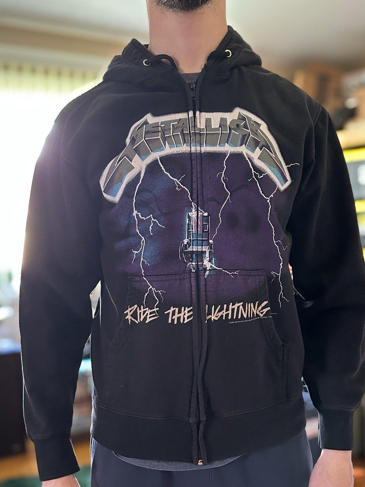 Metallica Ride the Lightning 2000s Y2K Zip up Hoodie Size Medium Metallica Ride the Lightning 2000s Y2K Zip up Hoodie Size Medium