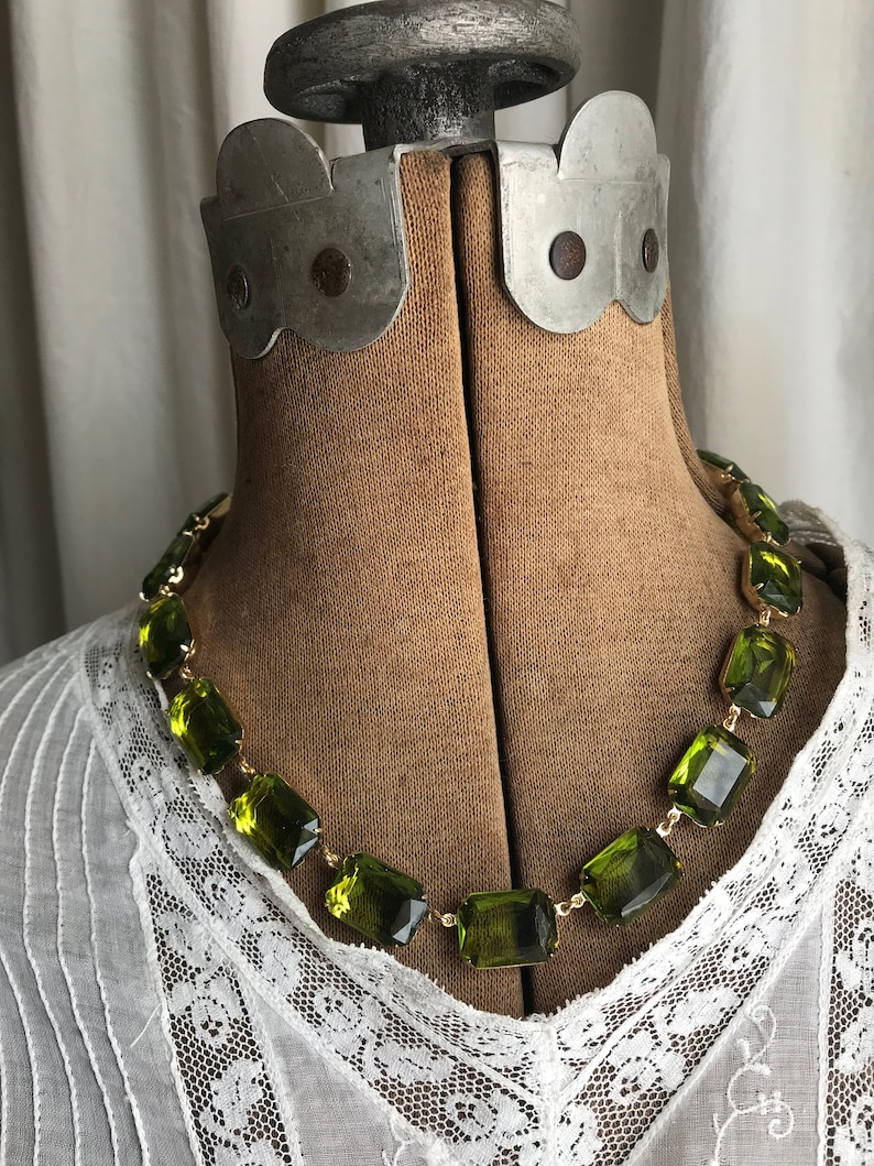 statement necklace, Anna Wintour collet, Georgian necklace, art deco necklace, khaki green jewelry, olive green necklace.Walter Mercado image 6