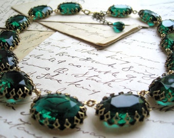 Custom created emerald green necklace
