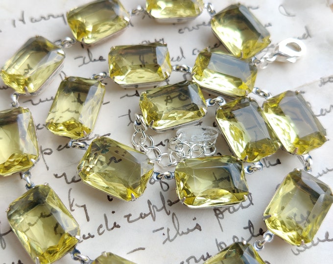 Vintage Pale Yellow Statement Necklace: Georgian Collet Style