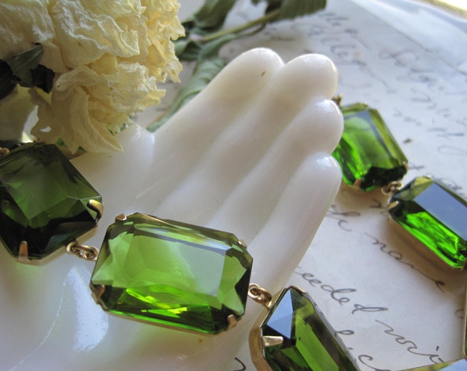 Olivine Green Statement Necklace: Georgian Style Collet Choker