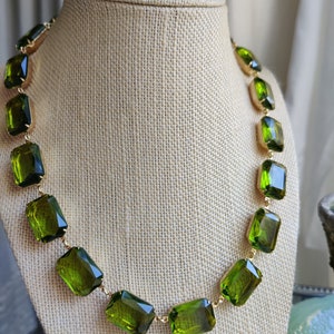 Anna Wintour necklace, Green statement collet necklace, Georgian necklace, gift for her, olive green necklace, statement necklaces,