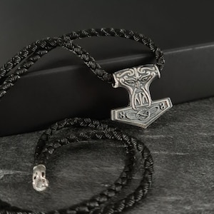 Viking Mjolnir necklace Thor&#39;s hammer pendant necklace Viking talisman Norse mythology Mjolnir necklace