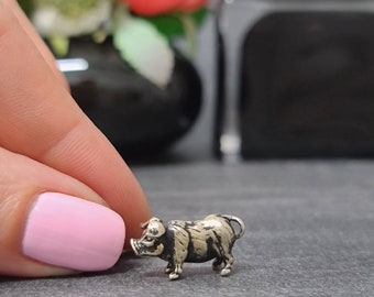 Tiny brass pig vintage style Miniature pig Solid brass pig figurine Farm animal decor Pig lover gift