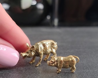 Tiny brass figurine of a pig with a piglet Small figurines knick knacks for shelf and desks Miniature animals pig
