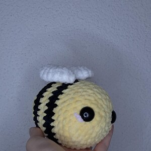 Amigurumi Bee/ Crocheted Bee/ Stuffed Bee/ Cute Bee/ Plush Toy