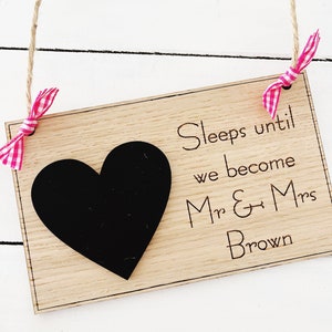 Oak Wedding Countdown Plaque Sign Personalised Chalkboard Mr & Mrs Engagement Gift image 6