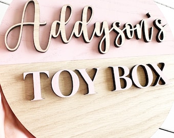 TOYBOX Wooden Sign Circle Personalised Bedroom Nursery Name Sign Door Plaque | Babies Room | Birth Gift | Child’s Room | Children’s Toy Box