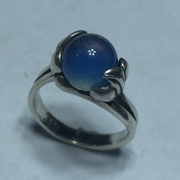 Bague pétale de fleur avec opalite et argent sterling.