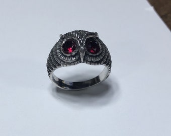 Owl Ring With Garnet Eyes In Sterling Silver