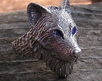 Wolf Ring With Blue Eyes In Sterling Silver