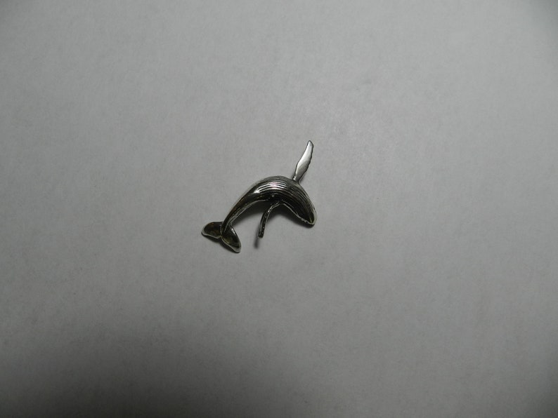 Humpback Whale Pendant In Sterling Silver image 9