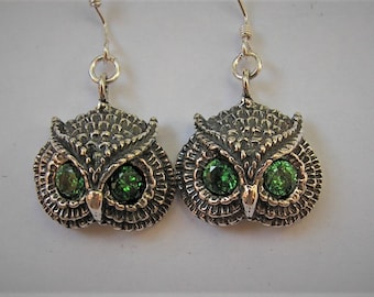 Owl Earrings With Emerald Eyes In Sterling Silver