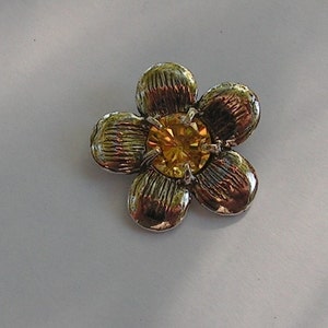 Flower Pendant in Sterling Silver and Citrine