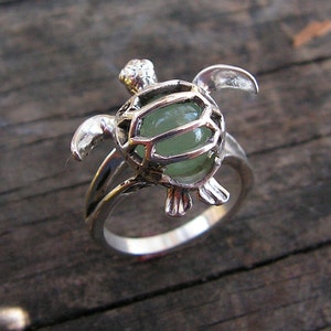 Sea Turtle Ring In Sterling Silver With Natural Aventurine image 1