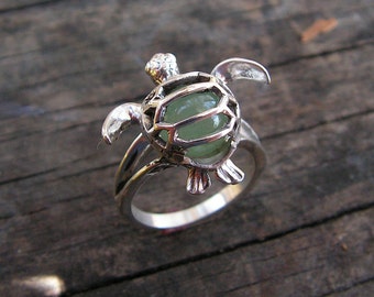 Sea Turtle Ring In Sterling Silver With Natural Aventurine