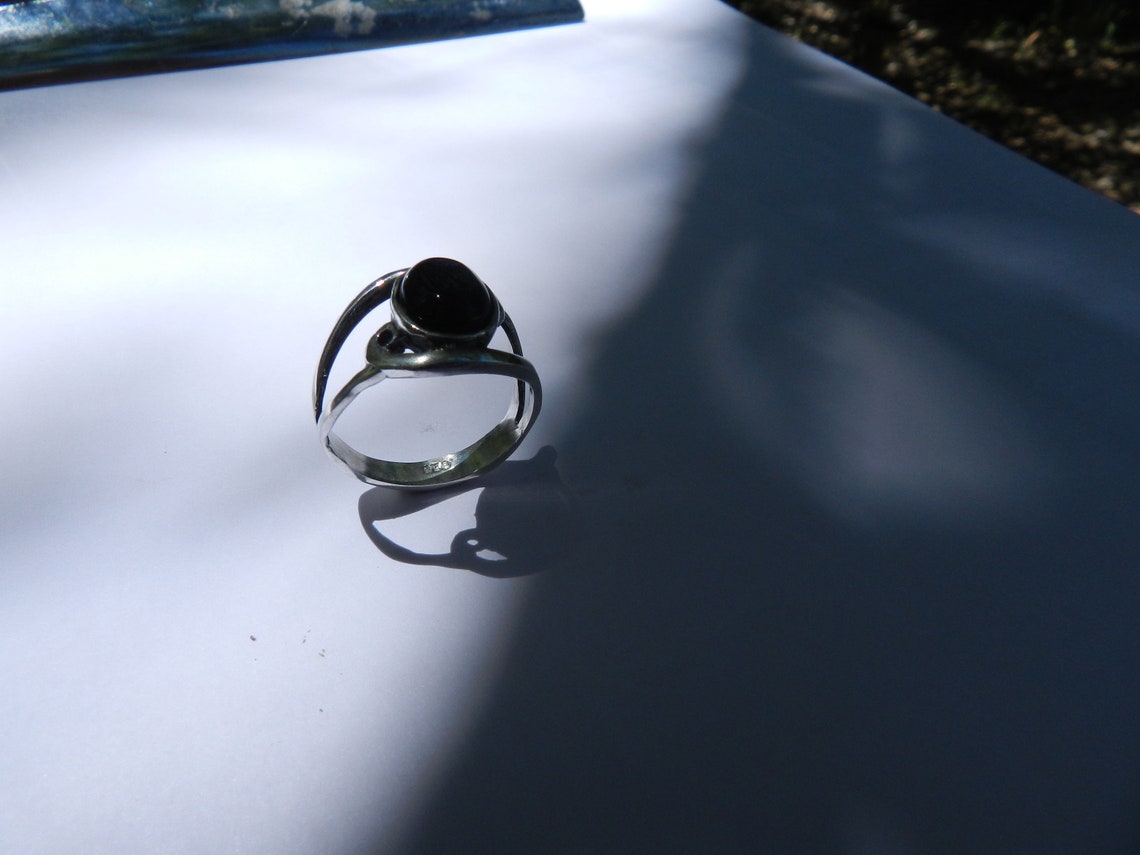 STG silver and Onyx inlay ring