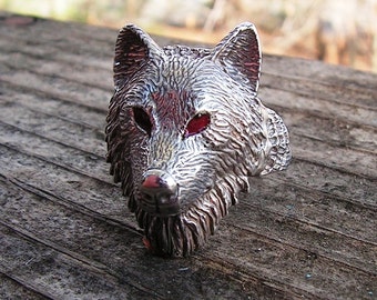 Wolf Ring With Red Eyes In Sterling Silver