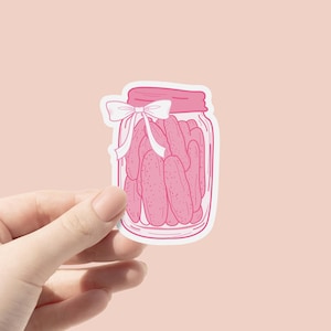 Adesivo in vinile con scritta "Pink Pickle Coquette", adesivi alla moda per sottaceti in scatola, adesivi carini per bottiglie femminili, adesivi con fiocchi rosa, amanti dei sottaceti dipendenti