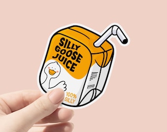 Pegatina de vinilo Silly Goose Juice, pegatina divertida para portátil, botella de agua, Hydroflask, teléfono, escritorio, casco, ordenador, coche, regalo