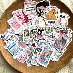Stickers van B-klasse, Oopsie Bookish-vinylsticker, B-Ware-stickers met korting, boekenliefhebbers, Kindle Reader, zweite Wahl