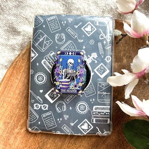 Der Reader Kindle Griff Bookish, Trendy Cute ästhetik Halloween Handy, Kindle Halter Skelett Kindle Zubehör Bookish Merch