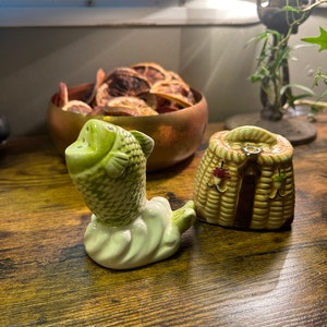 ceramic tackle box Vintage Fish And Tackle Box Salt & Pepper Shakers