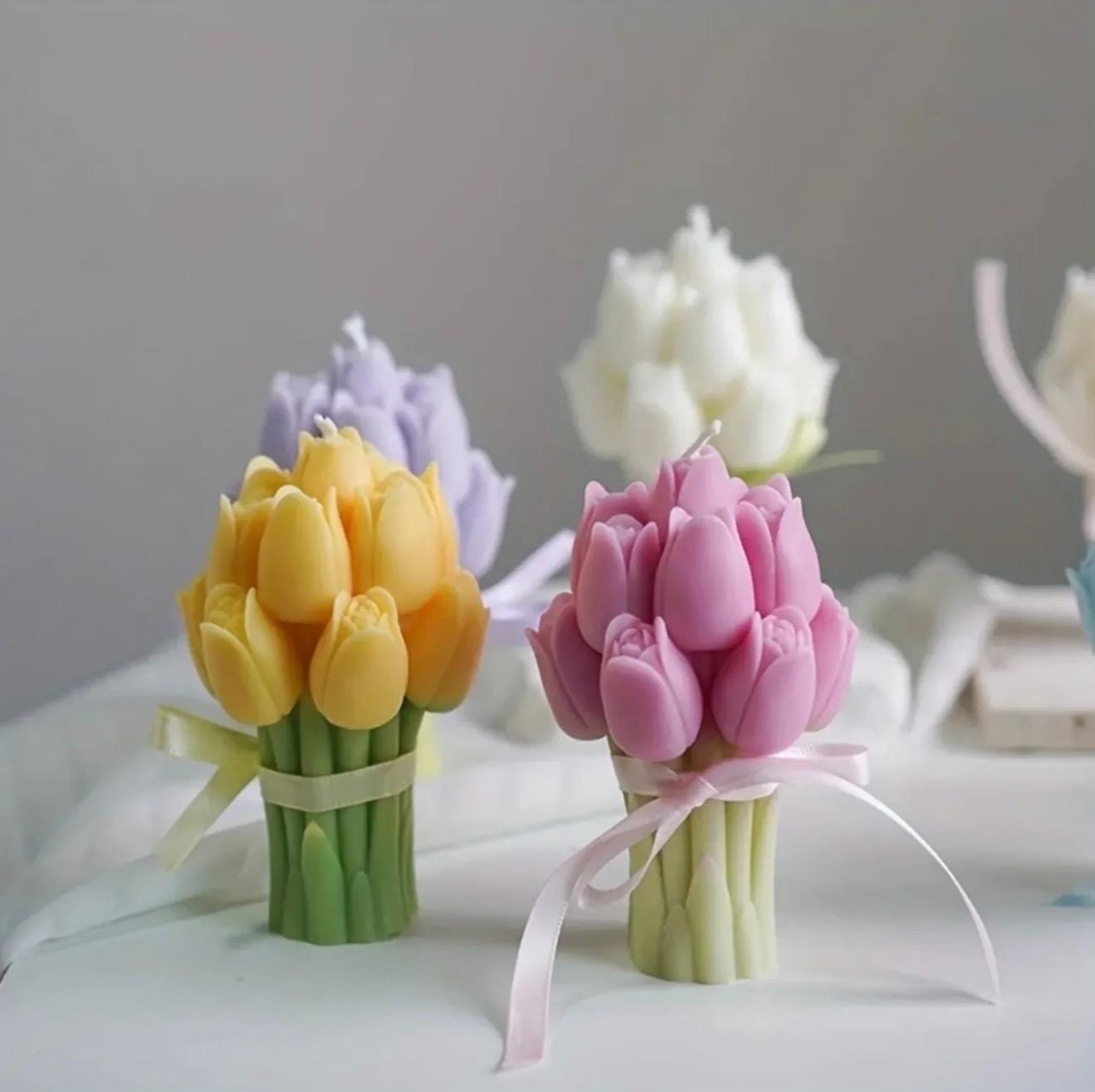 Tulip Candle Handmade Candle main image 1