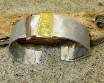 Gehämmertes Messing Kupfer und Aluminium Armband