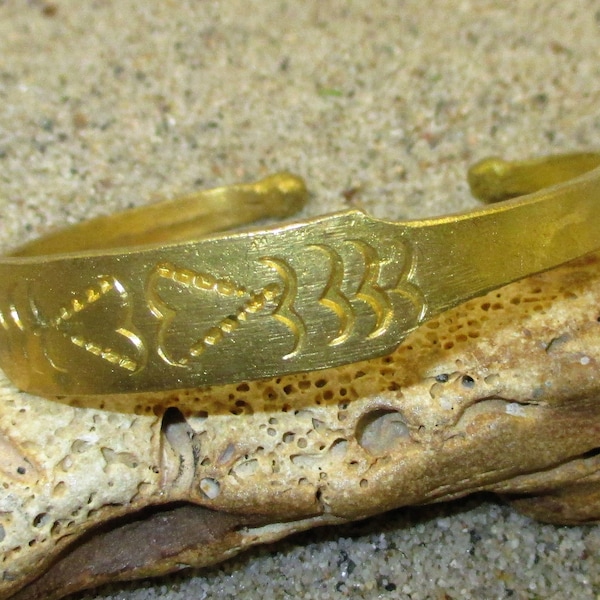 Etched Heart Brass West-African Bracelet