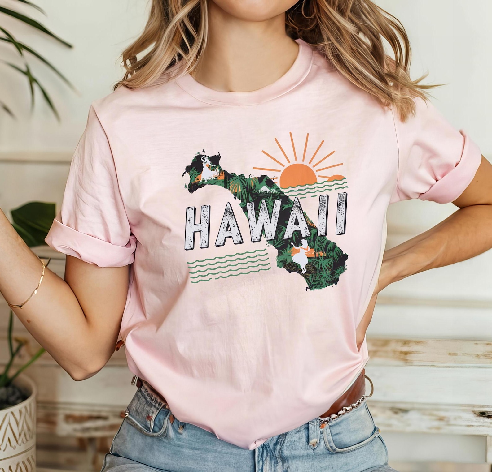 Hawaii Is Always A Good Idea Women's Essential Tee