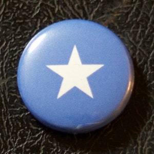 Somalia flag pinback button 1 25.4mm pin, badge, magnet, Made in USA image 1