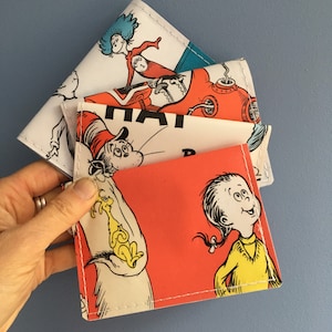 Cartera para tarjetas de crédito - Grande / Porta tarjetas de vacunación 4 x 3 / Dr. Seuss / Reutilizado