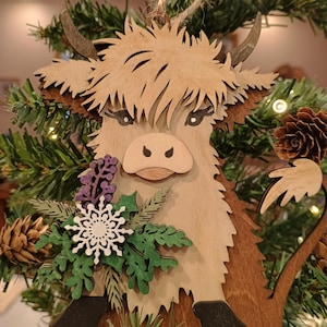 Cow Ornament Rustic Highland Cow Christmas Ornament Wooden Farmhouse Holiday Decor Layered Wooden Cow Hanger