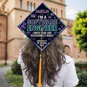 Personalized I Am A Software Engineer Graduation Cap Topper Computer Science Grad Hat Decor Tech IT Code Mortarboard Decal Gift TD-0511-KKNR