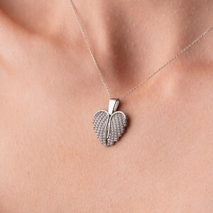 Engraved Angel Wing Heart Necklace, Personalized Gift for Her, Name Necklace Women, Custom Heart Pendant, Birthday Gift