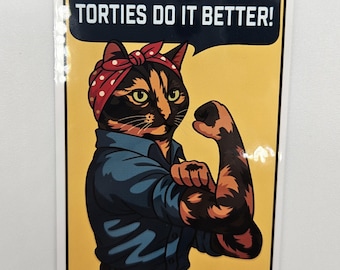 Pegatina de la gata Rosie Tortie de Kawaii – Linda pegatina de gata feminista – Calcomanía para portátil, agenda y vaso