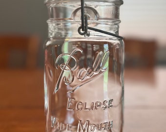 Eclipse Ball Mason jar quart